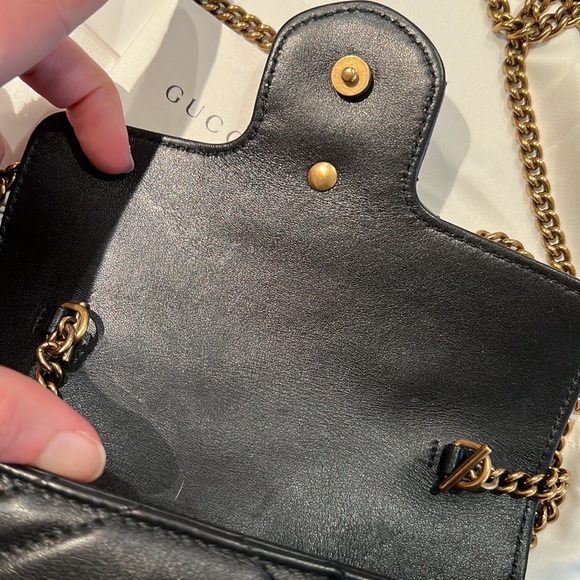 (SOLD) Gucci mini GGMarmont Bag - Picture 4 of 17